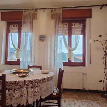 Fabia's House Apartment *