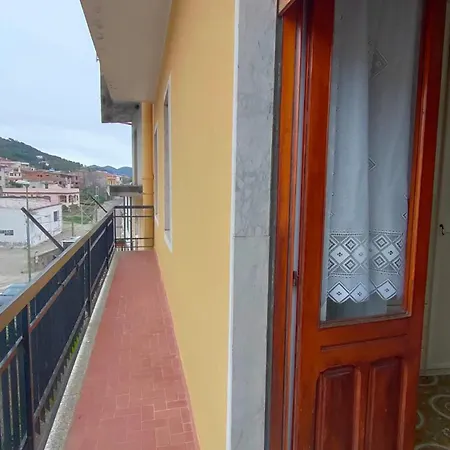 Appartamento Fabia's House Tertenìa